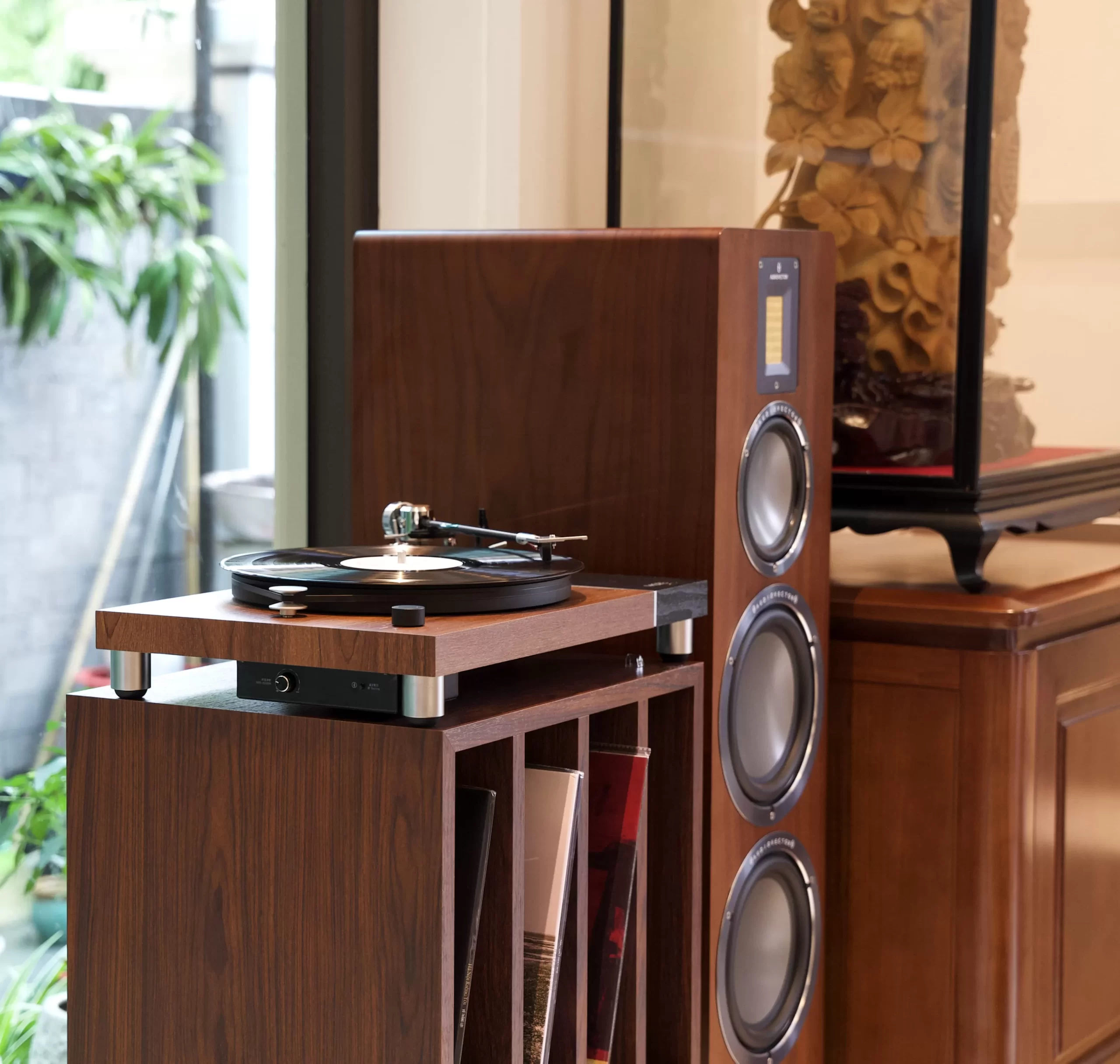 Mâm đĩa than More Hi-Fi